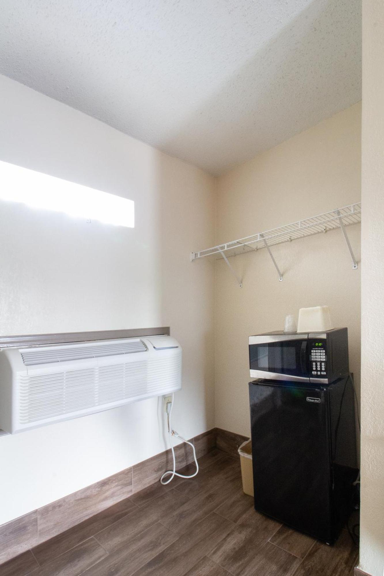 Whitehouse Motel Richmond South Bellwood Esterno foto