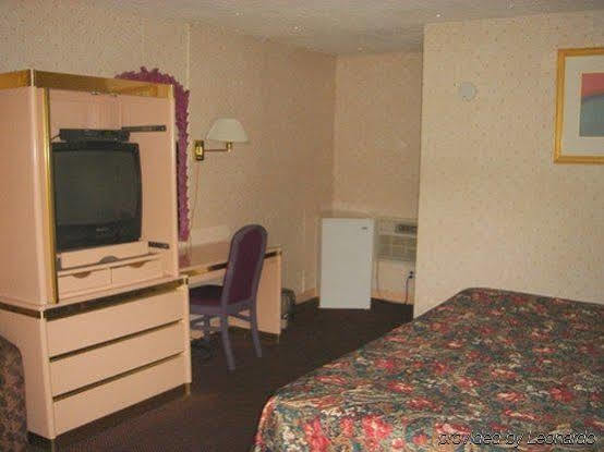 Whitehouse Motel Richmond South Bellwood Esterno foto